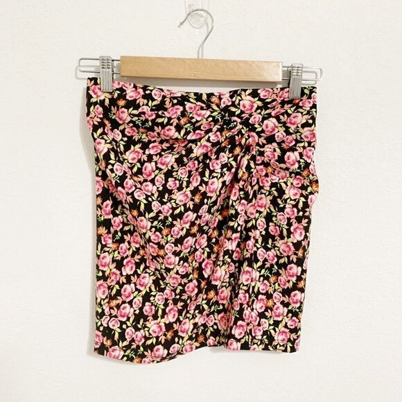 ZARA Pink Rose Print Ruched Mini Skirt - Picture 2 of 4